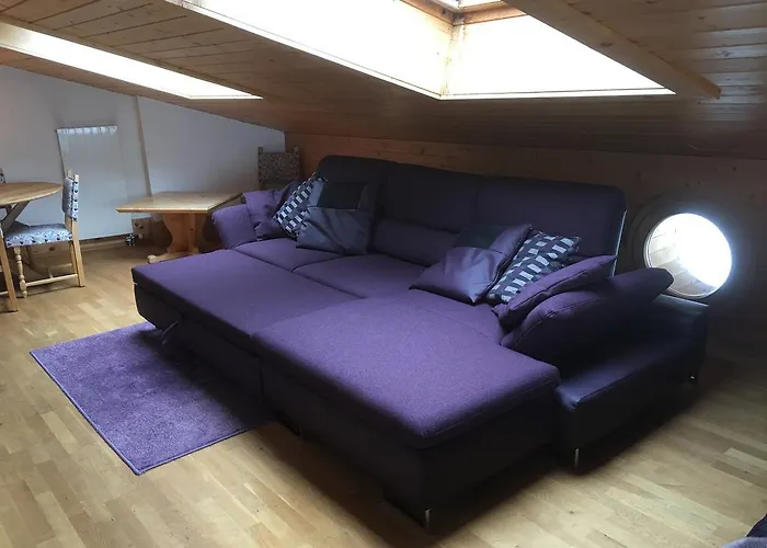 162 - Bristol Apartment *