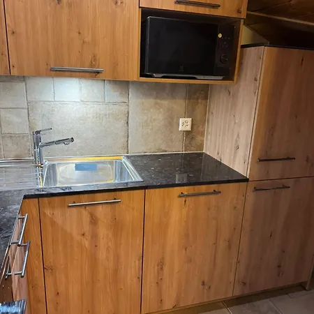 162 - Bristol Apartment