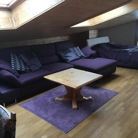 162 - Bristol Apartment *