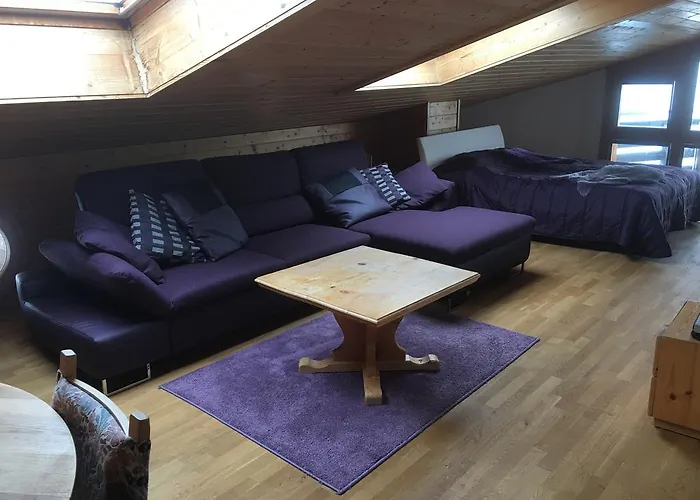 162 - Bristol Apartment *